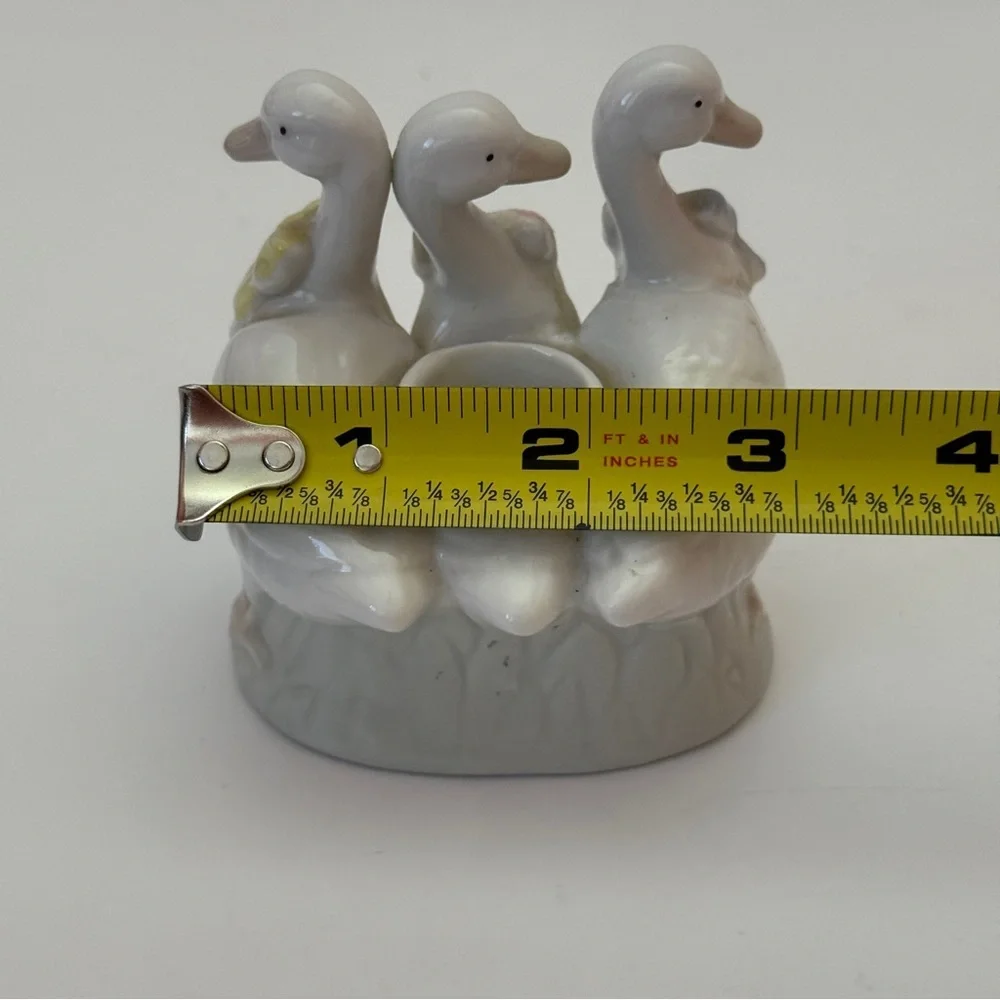 Three Ducks With Pastel Bows Candle Holder Vintage